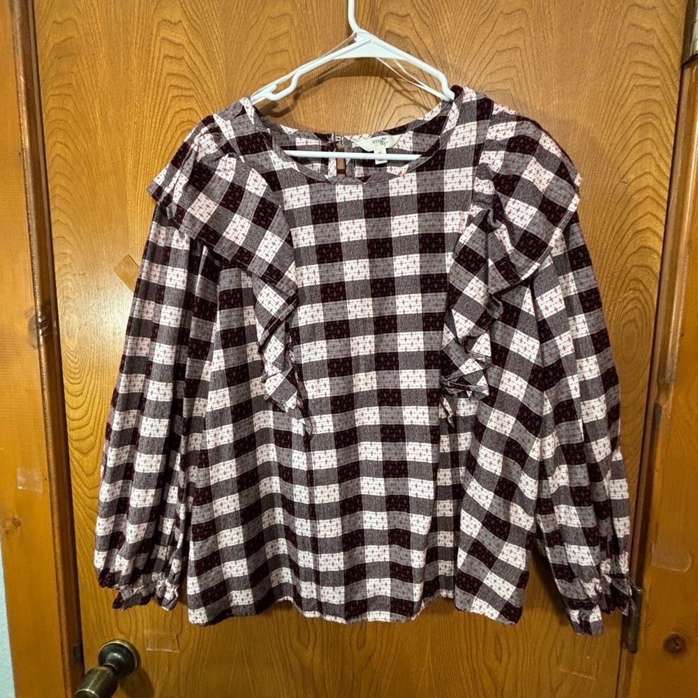 Terra & Sky blouse with black, white and Gray Checkered Top with Red Detail - Picture 2 of 9